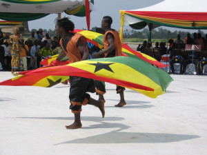 Добычу первой нефти празднуют в Гане, 2010 год