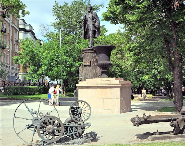 http://neftianka.ru/wp-content/uploads/2019/07/%D0%BF%D0%B0%D0%BC%D1%8F%D1%82%D0%BD%D0%B8%D0%BA_%D0%9C%D0%BE%D1%81%D0%BA%D0%B2%D0%B0.jpg